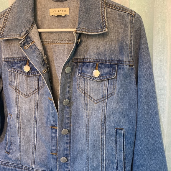 Jean jacket - Picture 2 of 3